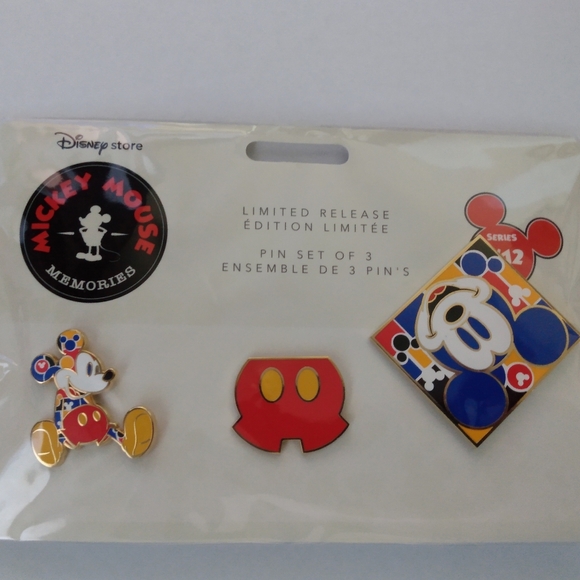 Disney Mickey Mouse Pin Set - Picture 1 of 3